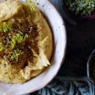 Dill Hummus Vegan Plant Based Recipe Easy delicious recipe from Planted365 Simple and Healthy #veganrecipe #hummus #letsmakehummus #plantbasedrecipe