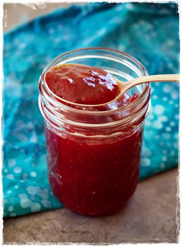 Strawberry Rhubarb Jam Easy Quick Small Batch No Pectin #easyjam #strawberryrhubarb #smallbatchjam #nopectinjam #planted365