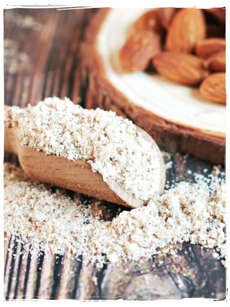 Almond flour with almonds